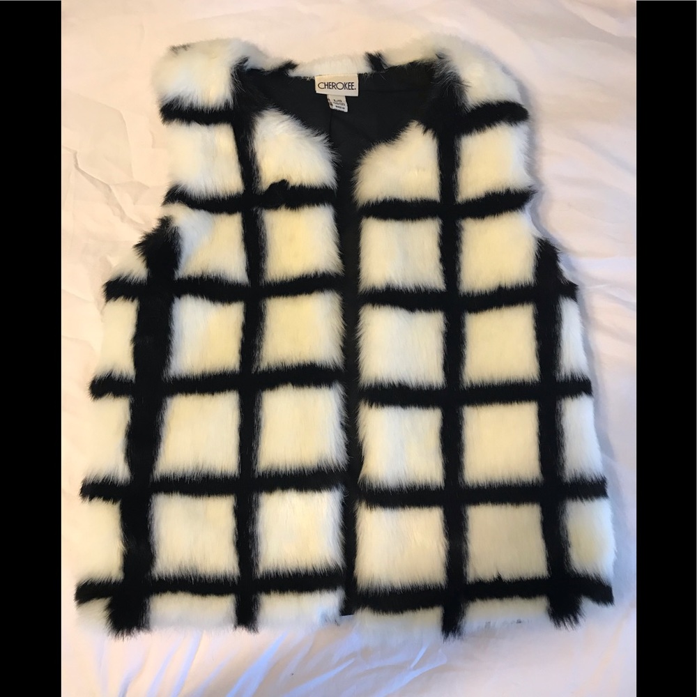 Black and Cream Faux Fur Vest